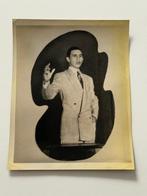 Anonimo - Joven universitario Fidel Castro en un discurso