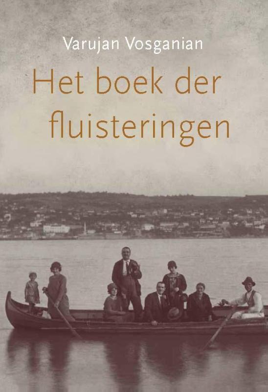 Het boek der fluisteringen 9789061434054 Varujan Vosganian, Boeken, Romans, Gelezen, Verzenden