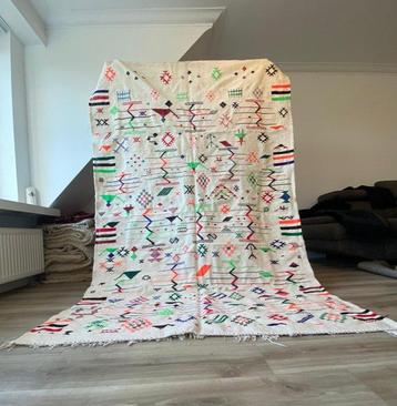Uniek Handgemaakt Berber Tapijt met Kleurrijke Geometrische