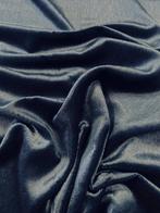 Hoogwaardig! Iriserend blauw fluweel, made in Italy. -, Antiek en Kunst, Antiek | Tapijten, Tafelkleden en Textiel