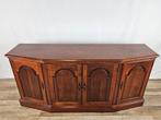 Fantoni - Credenza - Inkomskast van kersenhout van Fantoni.