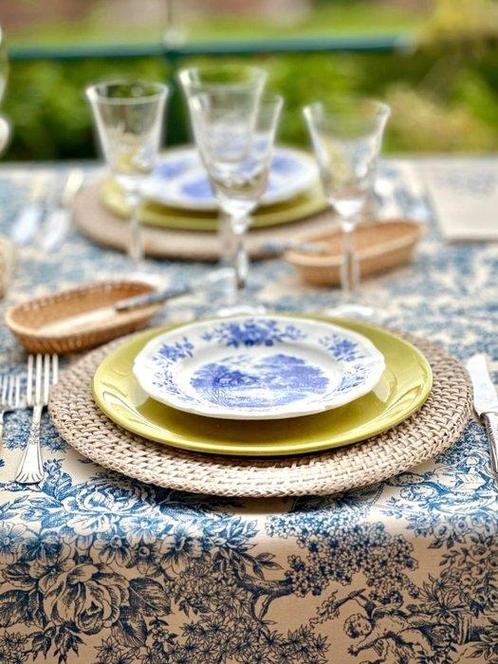 Housse en toile de Jouy bleue et blanche pour de grandes, Antiek en Kunst, Antiek | Meubels | Tafels