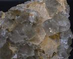 Fluoriet Kristallen op matrix - Hoogte: 10 cm - Breedte: 8, Verzamelen, Mineralen en Fossielen