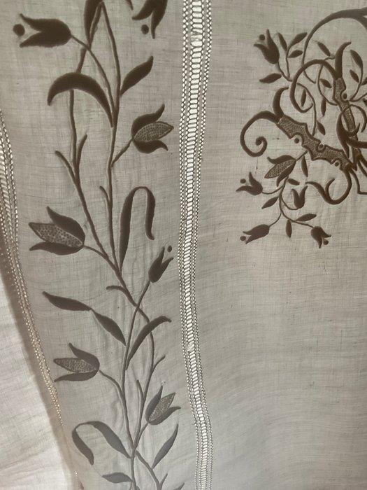 3 kussenslopen uit het begin van de 20e eeuw. - Textiel - 65, Antiek en Kunst, Antiek | Tapijten, Tafelkleden en Textiel