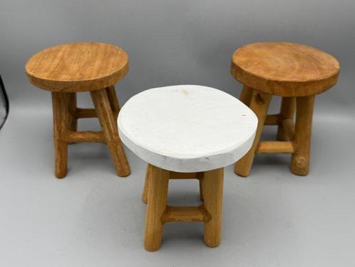 Set bijzettafels - Teak - Drie plantentafels, Antiek en Kunst, Kunst | Designobjecten
