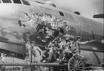 Departement of defense - The crew of Waddy’s Wagon 1943