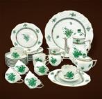 Herend - Koffieservies voor 8 (28) - *Mokka* Apponyi Grün,