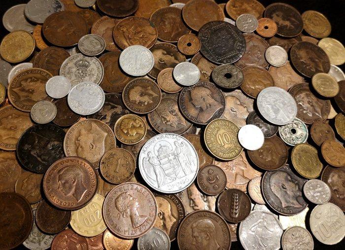 Wereld. Collection of +250 Old Coins from 1800 to Present, Postzegels en Munten, Munten | Europa | Niet-Euromunten