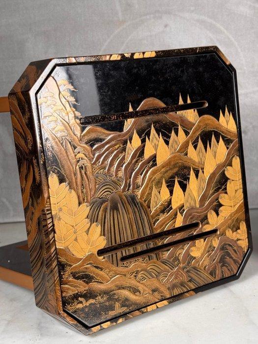 Bord (4) - Hout - Een mooi Japans setje., Antiek en Kunst, Antiek | Overige Antiek