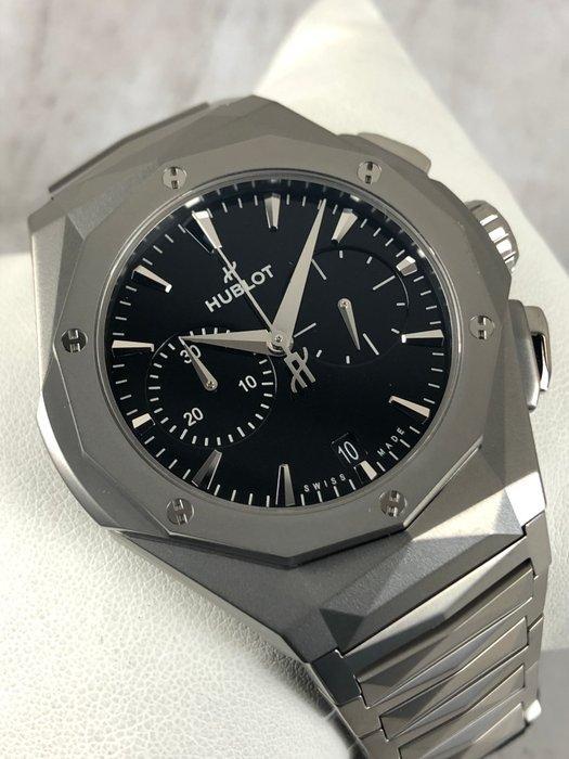Hublot - Classic Fushion Orlinski Titan Chronograph, Handtassen en Accessoires, Horloges | Heren
