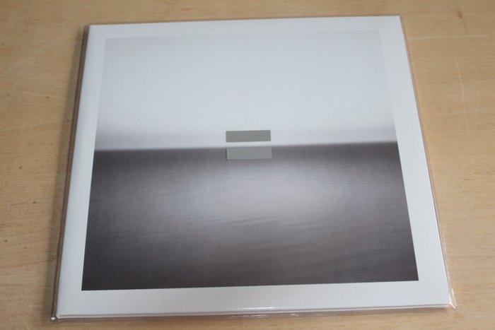 U2 - No Line On The Horizon + Backstage Passes + Guitar Pick, CD & DVD, Vinyles Singles