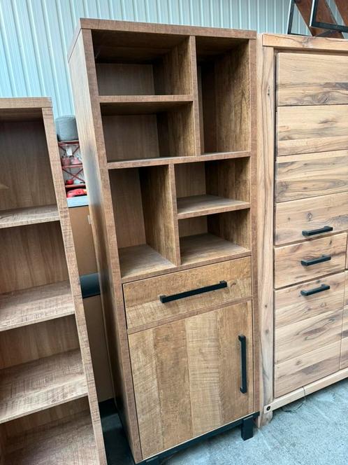Malaga bergkast, kleur old teak, Huis en Inrichting, Kasten | Wandmeubels, Nieuw, Metaal, Overige materialen