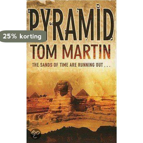 Pyramid 9780330452113 Tom Martin, Livres, Livres Autre, Envoi