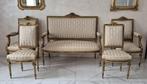 Salon-Garnitur im Louis-XVI-Stil – Vergoldetes Holz mit