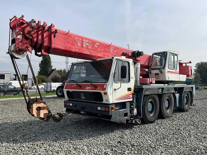 2000 Grove Megatrak GMK3050 Mobiele kraan, Doe-het-zelf en Bouw, Sanitair