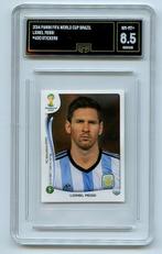 Panini Lot of 2 - 2010 FIFA World Cup GMA 8.5 & 2014 FIFA, Verzamelen, Nieuw