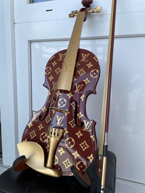 J.Reinhardt - Louis Vuitton Violin - Copper Brown & Gold, Antiek en Kunst, Kunst | Schilderijen | Modern