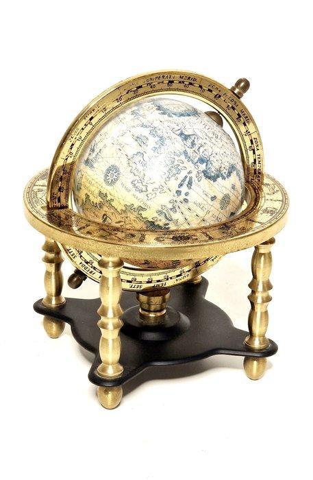 Globe - 1960-1970, 1970-1980, 1980-1990, Antiek en Kunst, Curiosa en Brocante