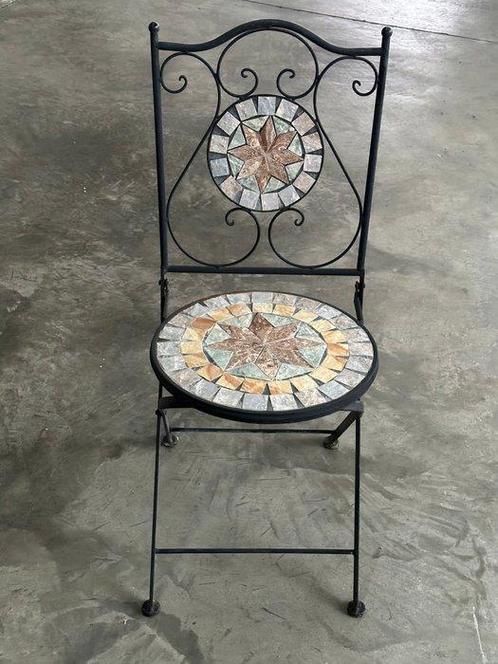 Stoel - Metaal, Steen - stoel, Antiek en Kunst, Curiosa en Brocante