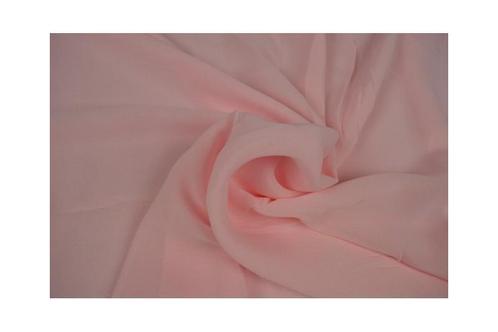 15 meter chiffon stof - Baby roze - 100% polyester, Hobby en Vrije tijd, Stoffen en Lappen, 120 cm of meer, 200 cm of meer, Roze