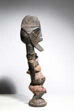Grande statue fétiche - Songye - DR Congo