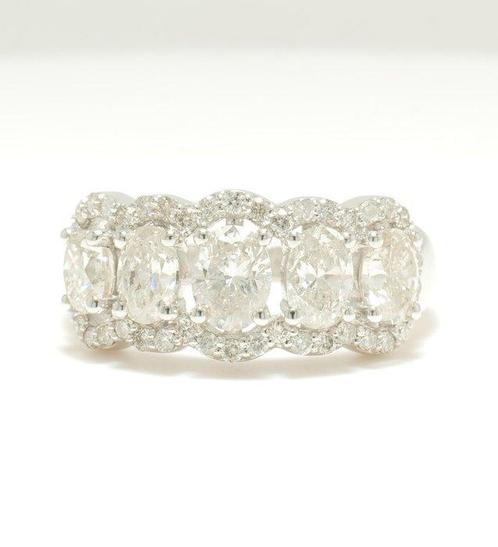 Statement ring - 14 karaat Witgoud -  1.95ct. tw. Diamant, Handtassen en Accessoires, Antieke sieraden