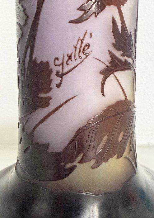 Emile Gallé - art nouveau - Vaas - Geëtste florale vaas -, Antiek en Kunst, Antiek | Glaswerk en Kristal