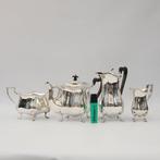 Koffie- en theeservies - .925 zilver - Walker & Hall.