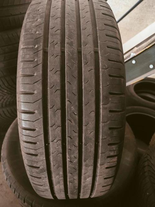 235/60 r18 2x continental 50€ per stuk mét montage 6mm, Auto-onderdelen, Banden en Velgen, 18 inch, Zomerbanden, 235 mm, Personenwagen