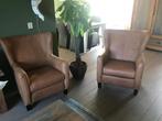 Set van 2 bruine leren oorfauteuils met houten poten -, Ophalen of Verzenden, Nieuw