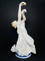 Karl Ens, Volkstedt - Beeldje - Dancer - Porselein