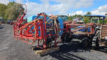 Veldspuit VERHOEST 1000L - 18m beschikbaar voor biedingen