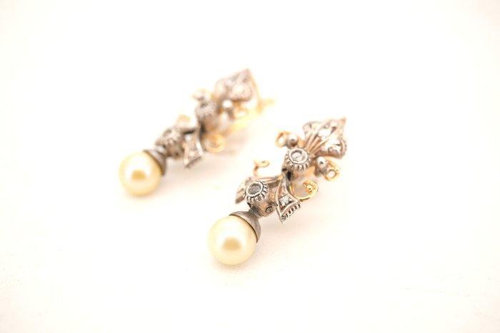 Oorbellen - 19.2 kt. Geel goud - diamanten en parels, Handtassen en Accessoires, Oorbellen