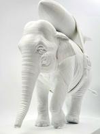 Medicom Toy x Brandalism - Elephant Bomb, Antiek en Kunst
