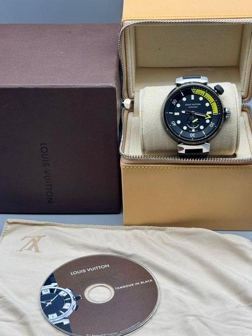 Louis Vuitton - Tambour Street Diver Neon Black - QA122 -, Handtassen en Accessoires, Horloges | Heren