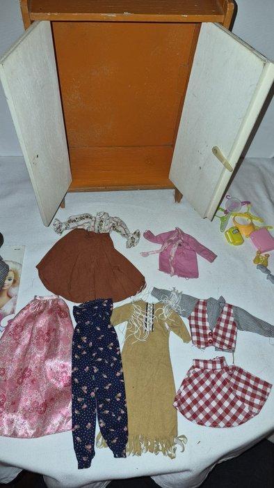 Mattel - Poupée Barbie Armadio, vestiti e ken lotto -, Antiquités & Art, Antiquités | Jouets