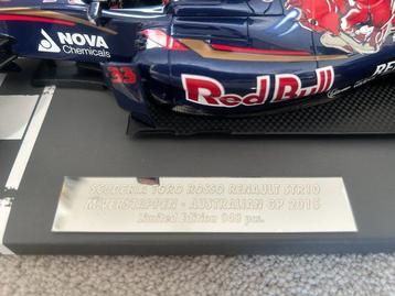 Minichamps 1:18 - Model raceauto - Max Verstappen STR10 -