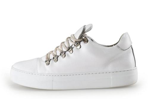 Nubikk Sneakers in maat 42 Beige | 5% extra korting, Kleding | Heren, Schoenen, Overige kleuren, Zo goed als nieuw, Sneakers, Verzenden