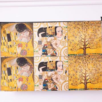 Eerbetoon aan Gustav Klimt – 6 werken op textiel - Textiel beschikbaar voor biedingen