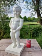 Statue, statue of European capital Brussels (manneken pis) -