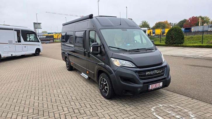 Malibu Van 640 goede staat met 53420 km en twinbedden 26859, Caravans en Kamperen, Mobilhomes, Cassettetoilet, Handgeschakeld