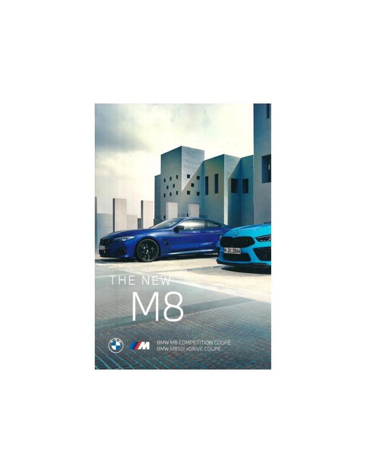 2022 BMW M8 COUPE BROCHURE FRANS, Livres, Autos | Brochures & Magazines