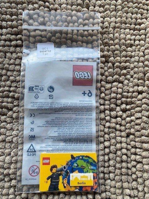Lego Set - 6424712 / 5007378-5 - Promotional - Berlin, Kinderen en Baby's, Speelgoed | Duplo en Lego