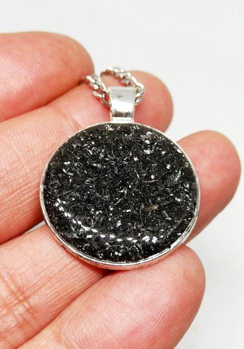 2 Saint Aubin meteoriet hanger, snippers (zonder, Verzamelen, Mineralen en Fossielen