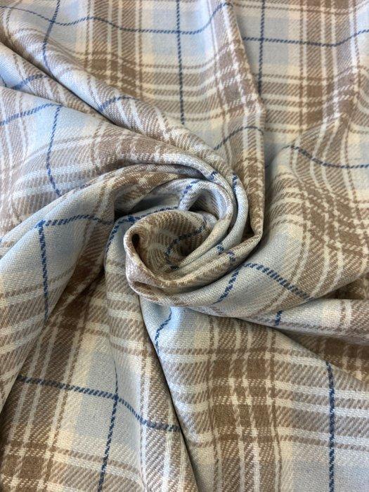 Hoogwaardig textiel, zeer zacht met een Schotse print,, Antiek en Kunst, Curiosa en Brocante