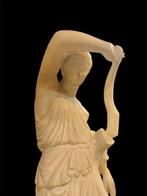 P. Banzanti Florence - Beeld, Diana cacciatrice - 73 cm -