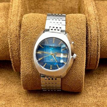Orient - A Crystal Ocean Blue - Zonder Minimumprijs -