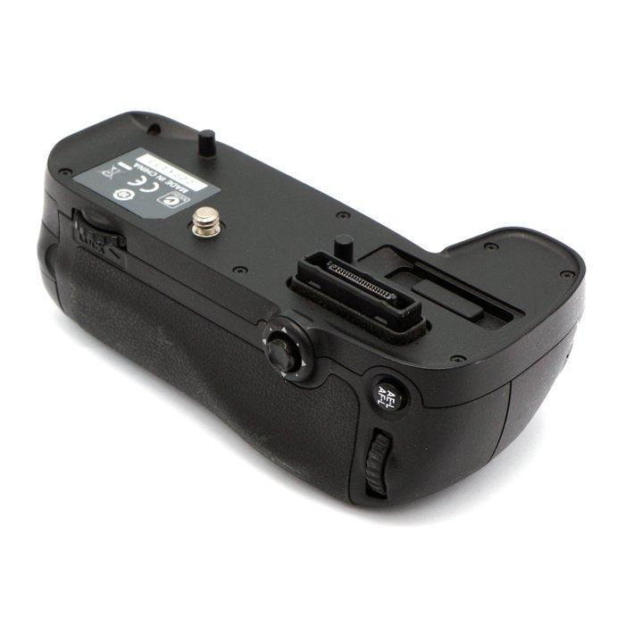 Nikon MB-D15 voor D7100 of D7200 Digitale reflex camera, Audio, Tv en Foto, Fotocamera's Digitaal