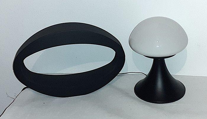 Massive en Reliving - Tafellamp (3) - Berio & Mush-Roomlight, Huis en Inrichting, Overige Huis en Inrichting