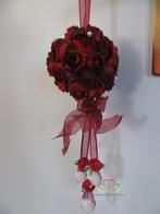 Bloemenbal pomander roseball bruidsmeisje rood